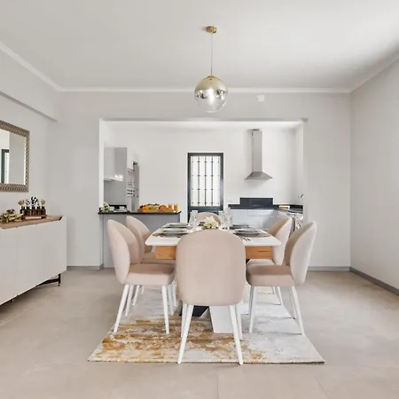 Glimpse Of The By Homie *