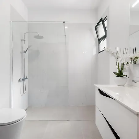 Glimpse Of The By Homie Vakantiehuis Funchal (Madeira)