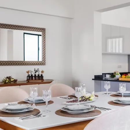 Glimpse Of The By Homie Funchal (Madeira)