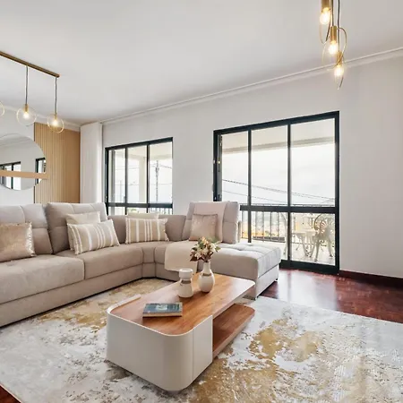 Glimpse Of The By Homie Vakantiehuis *