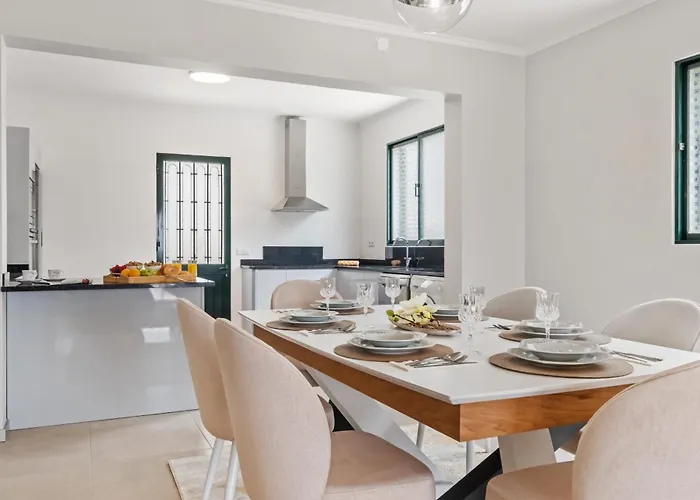 Casa vacanze Glimpse Of The By Homie *