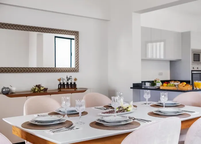 Glimpse Of The By Homie Funchal (Madeira)