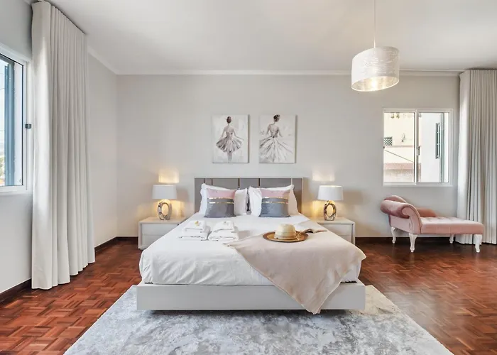 Glimpse Of The By Homie Funchal (Madeira)