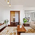 Glimpse Of The By Homie Holiday home *
